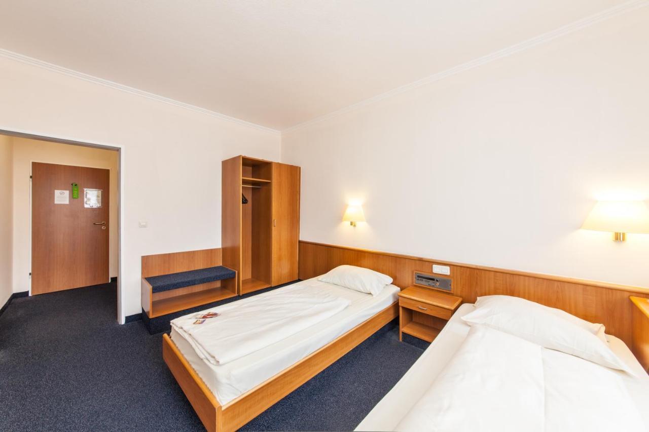Hotel Antares Duesseldorf - Dusseldorf — Fotos 3